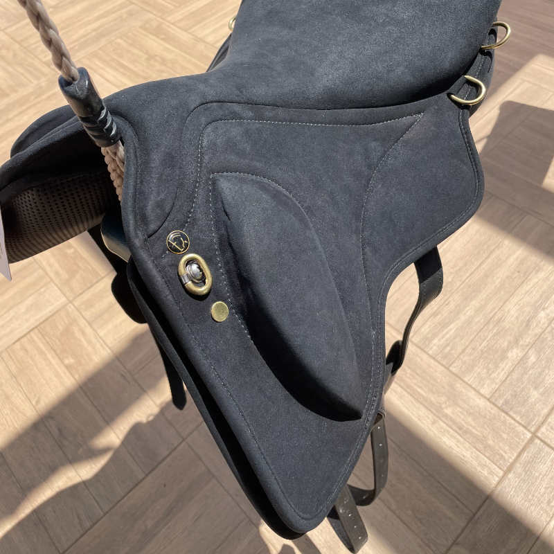 SILLA ENDURANCE RAID CASTECUS 1949 17.5" NEGRO