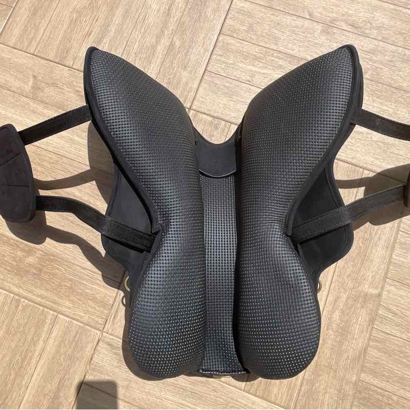 SILLA ENDURANCE RAID CASTECUS 1949 17.5" NEGRO
