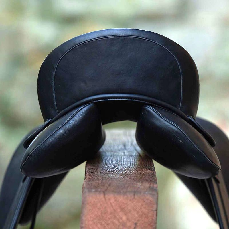 SIGNUM SADDLE EL TORRO IBERIANHORSESHOP