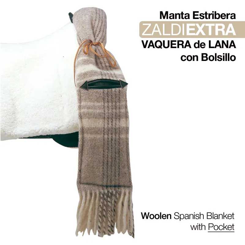 MANTA ESTRIBERA ZALDI EXTRA LANA CON BOLSILLO, en una montura vaquera, con borreguil