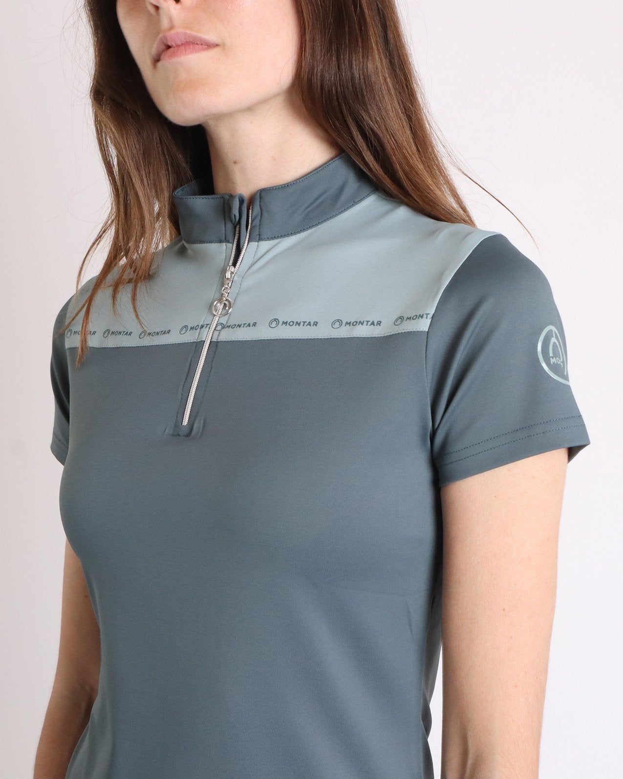 POLO MOLYRA CON LOGO ESTAMPADO EN COLOR JADE